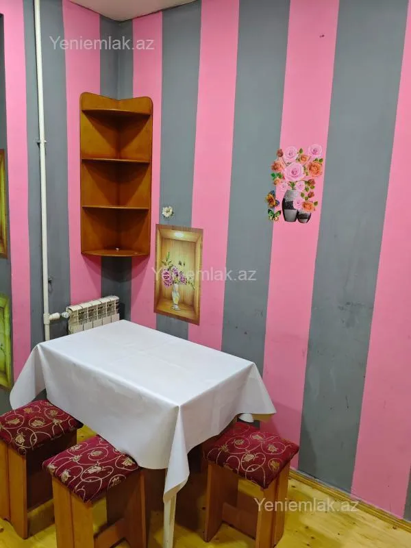 Satılır 2 otaqlı köhnə tikili 54 m²