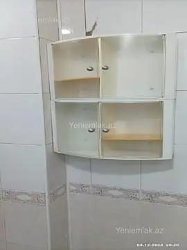 Satılır 2 otaqlı köhnə tikili 54 m²