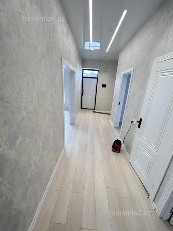 Satılır 3 otaqlı həyət evi 108 m²