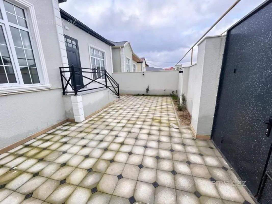 Satılır 3 otaqlı həyət evi 108 m²