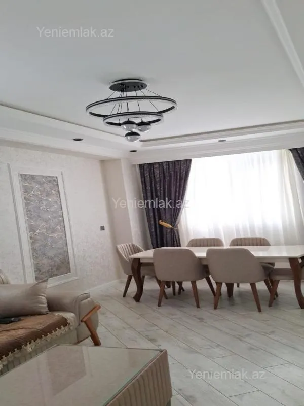 Satılır 3 otaqlı yeni tikili 90 m²