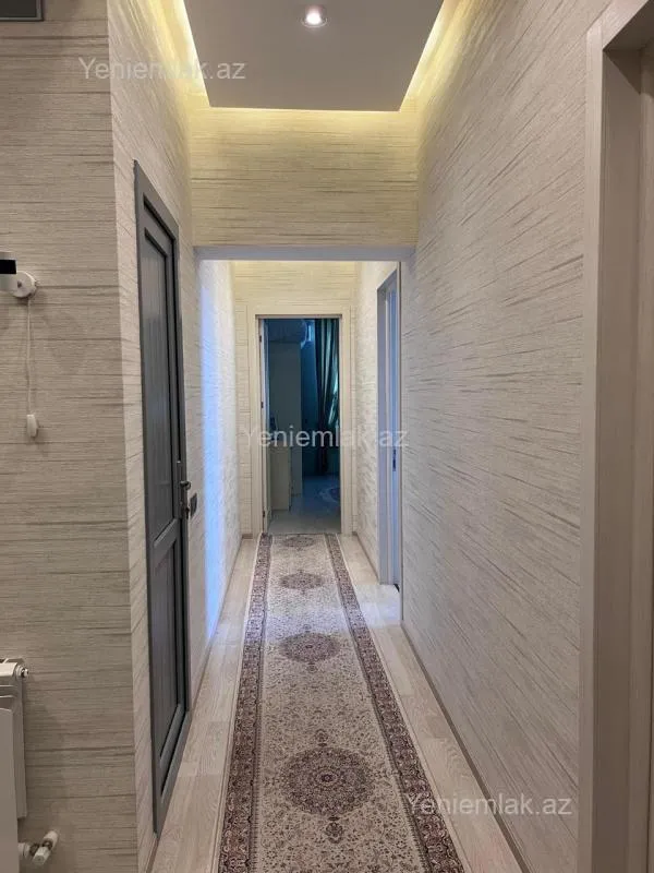 Satılır 2 otaqlı yeni tikili 87 m²