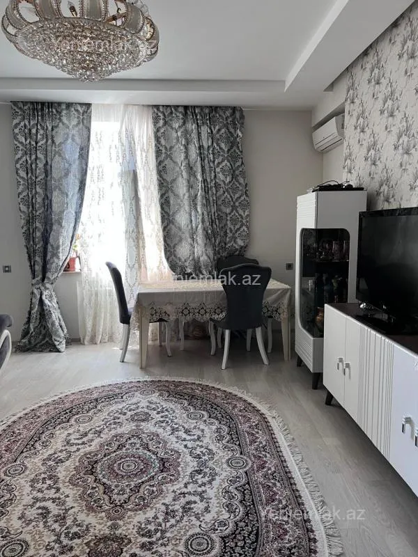 Satılır 2 otaqlı yeni tikili 87 m²