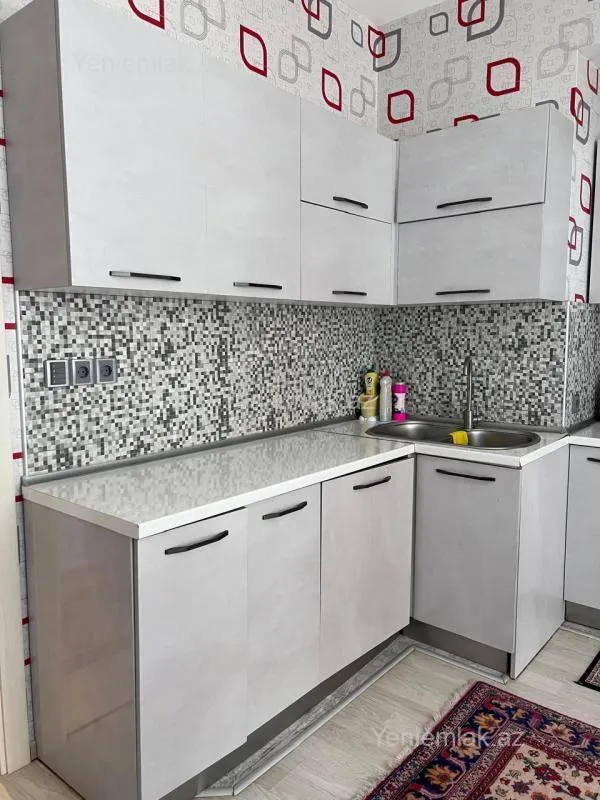 Satılır 2 otaqlı yeni tikili 87 m²