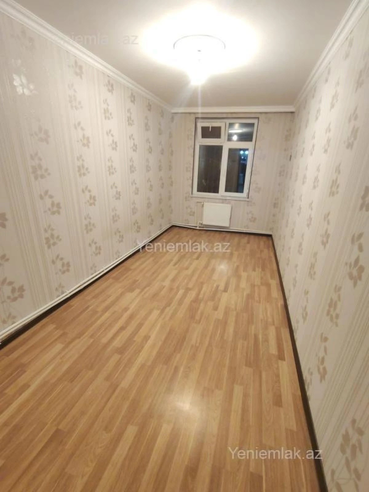 Satılır 3 otaqlı köhnə tikili 74 m²