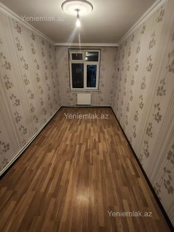 Satılır 3 otaqlı köhnə tikili 74 m²