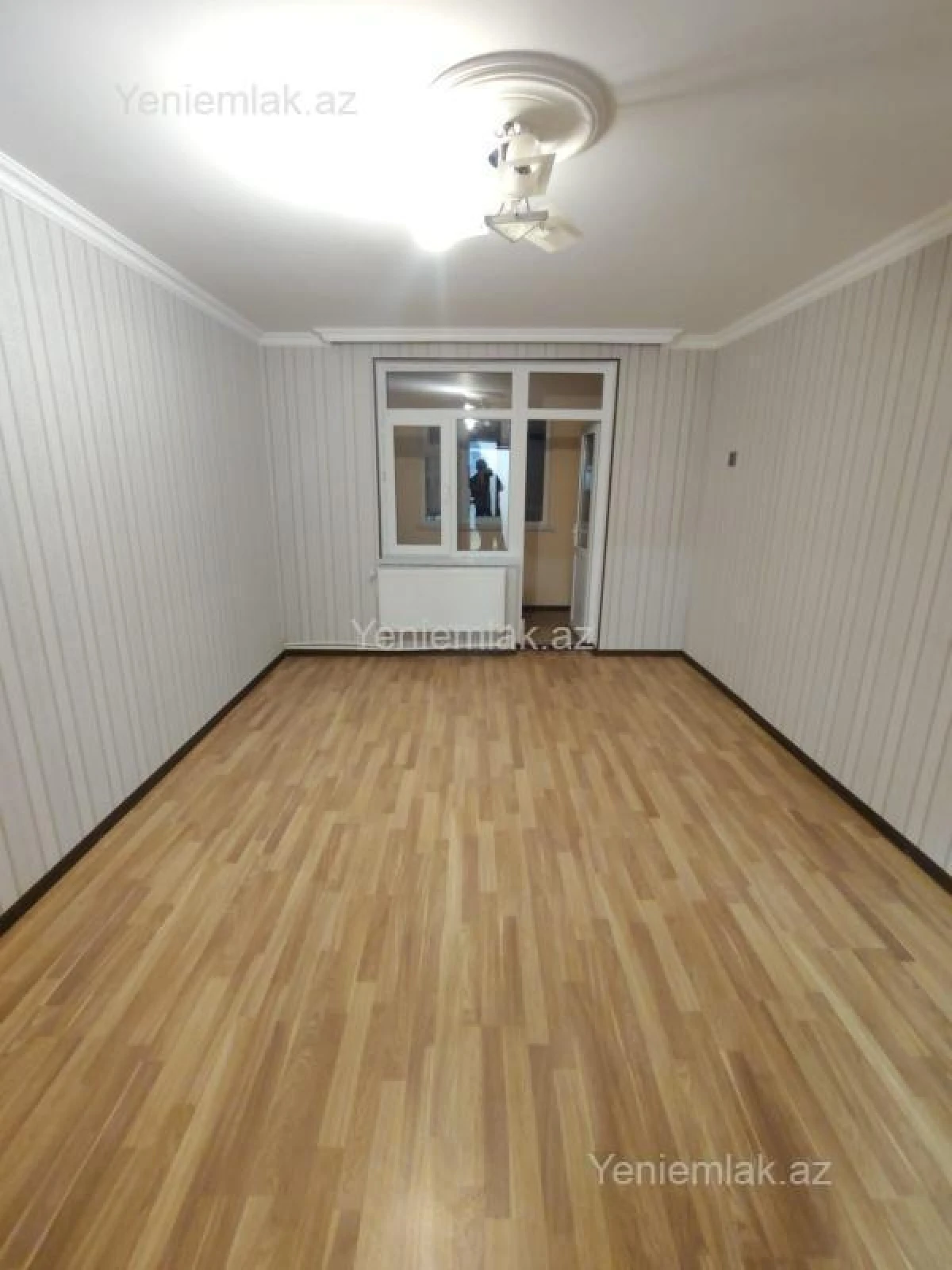Satılır 3 otaqlı köhnə tikili 74 m²
