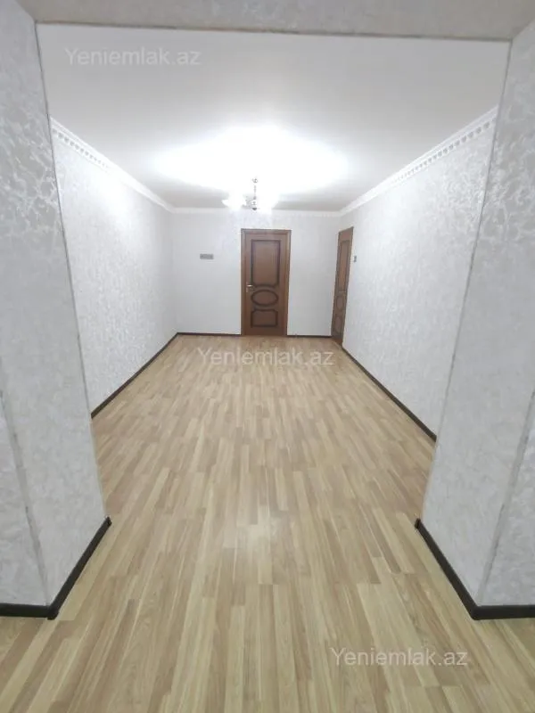 Satılır 3 otaqlı köhnə tikili 74 m²