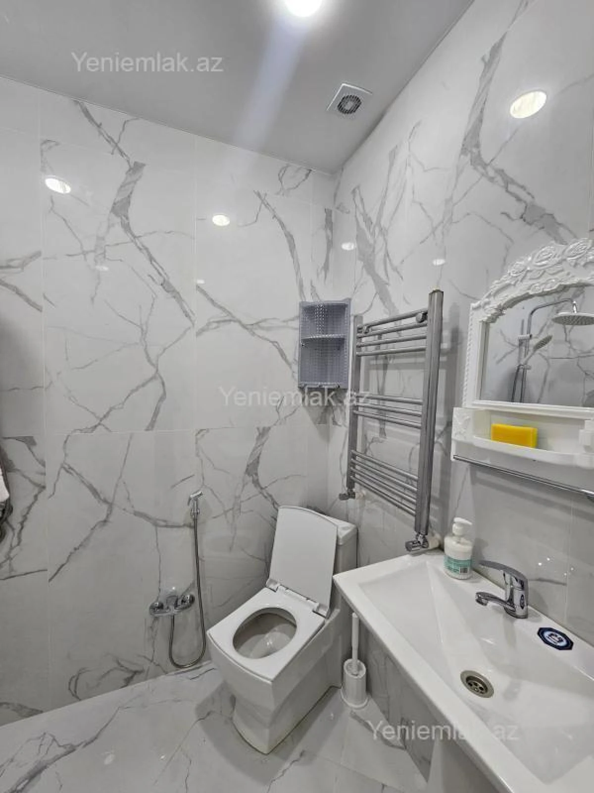 Satılır 2 otaqlı yeni tikili 55 m²