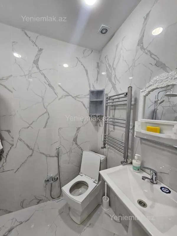 Satılır 2 otaqlı yeni tikili 55 m²