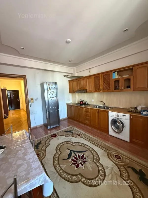 Satılır 3 otaqlı yeni tikili 97 m²