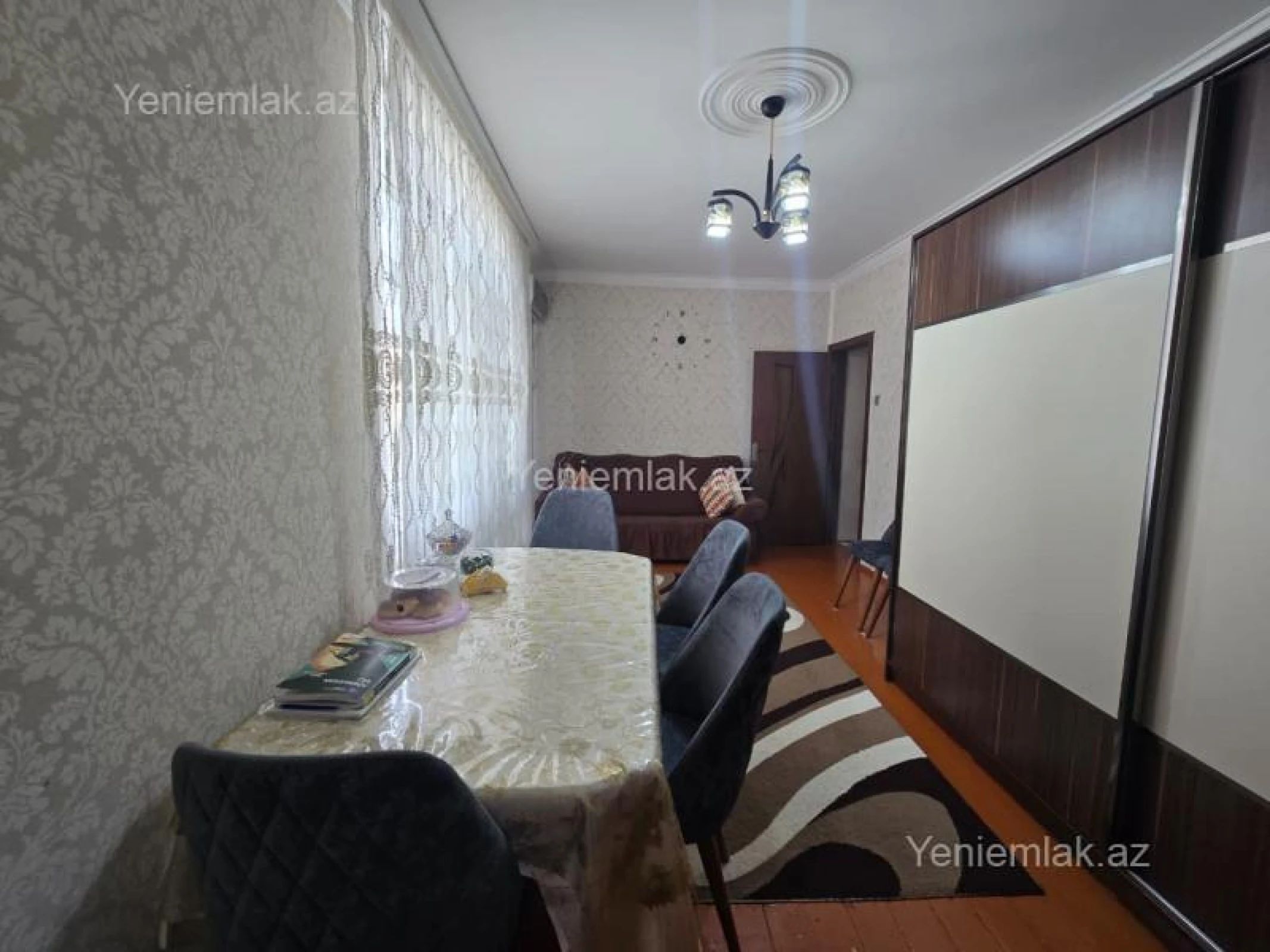Satılır 1 otaqlı köhnə tikili 35 m²