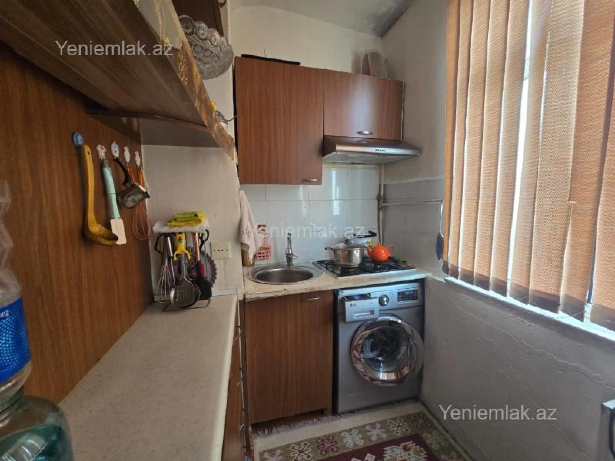 Satılır 1 otaqlı köhnə tikili 35 m²