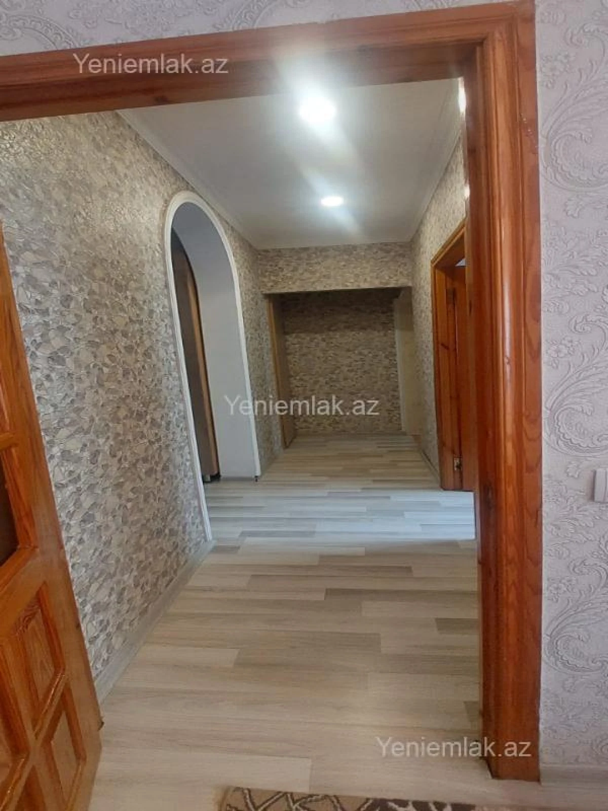 Satılır 3 otaqlı köhnə tikili 68 m²