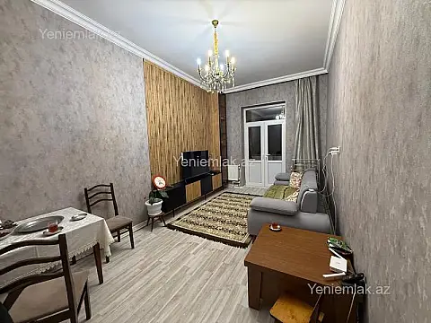 Satılır 2 otaqlı köhnə tikili 60 m²