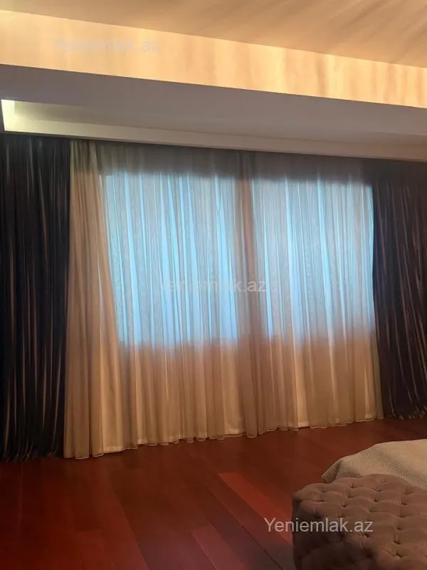 Satılır 4 otaqlı yeni tikili 170 m²