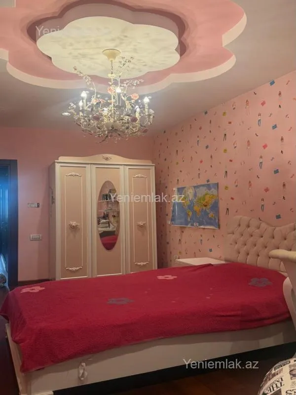 Satılır 4 otaqlı yeni tikili 170 m²