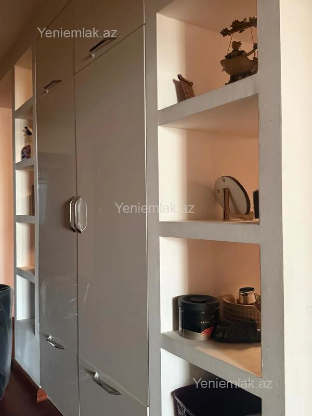 Satılır 4 otaqlı yeni tikili 170 m²