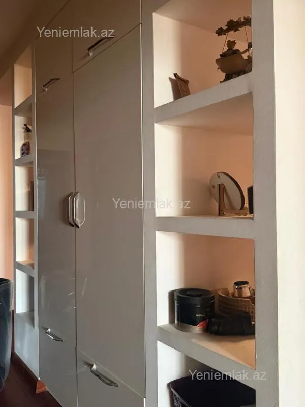 Satılır 4 otaqlı yeni tikili 170 m²