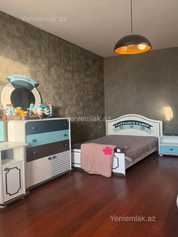 Satılır 4 otaqlı yeni tikili 170 m²