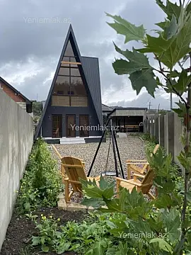 Satılır 4 otaqlı həyət evi 100 m²