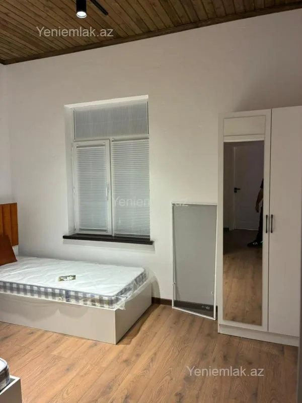 Satılır 3 otaqlı həyət evi 130 m²
