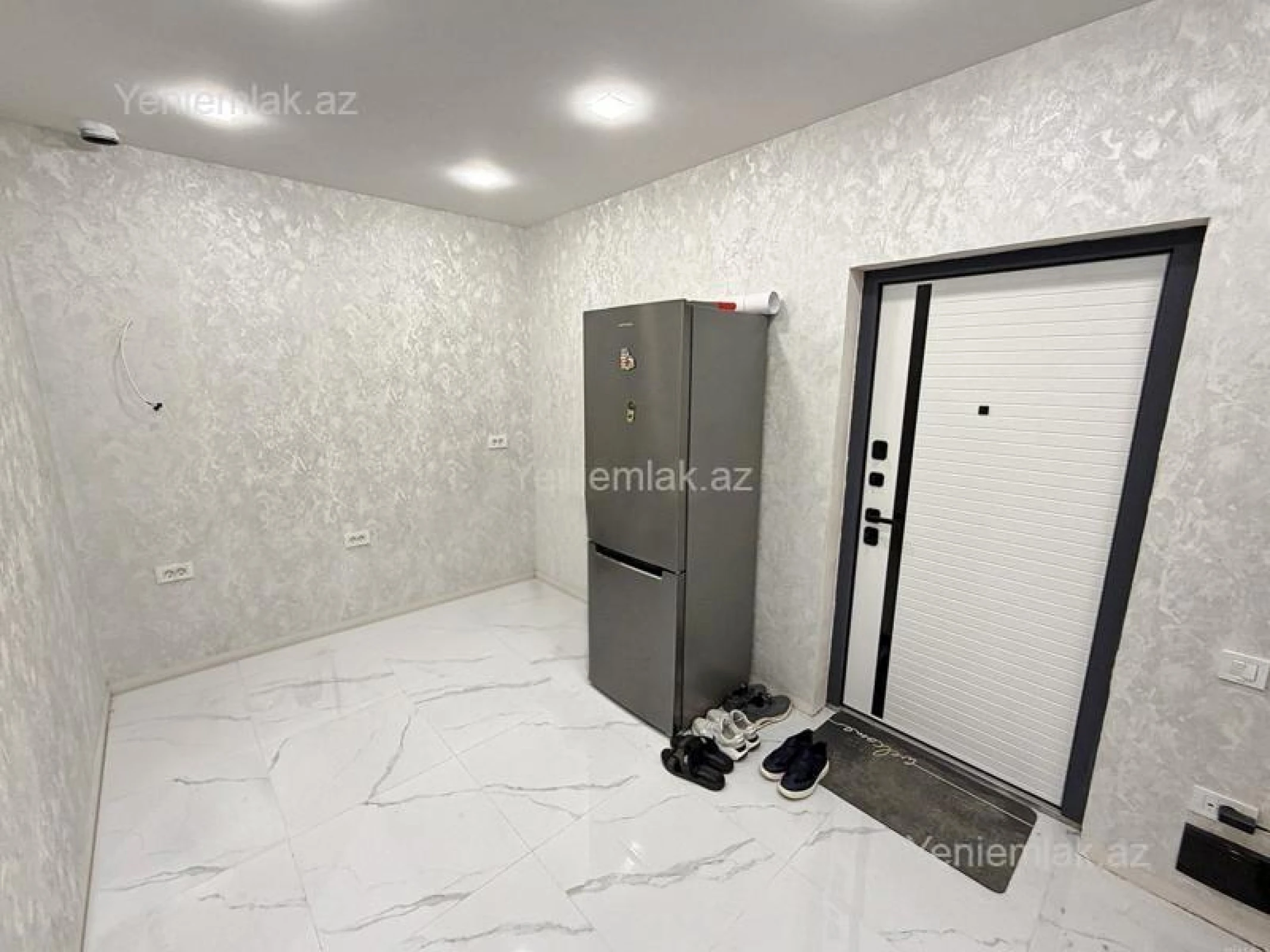 Satılır 2 otaqlı yeni tikili 55 m²