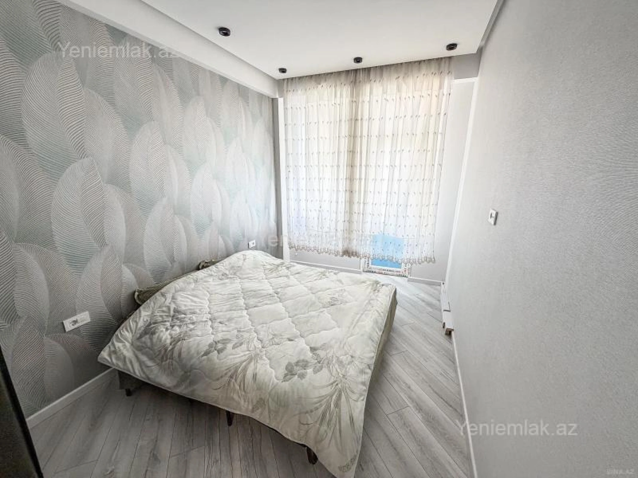 Satılır 2 otaqlı yeni tikili 55 m²