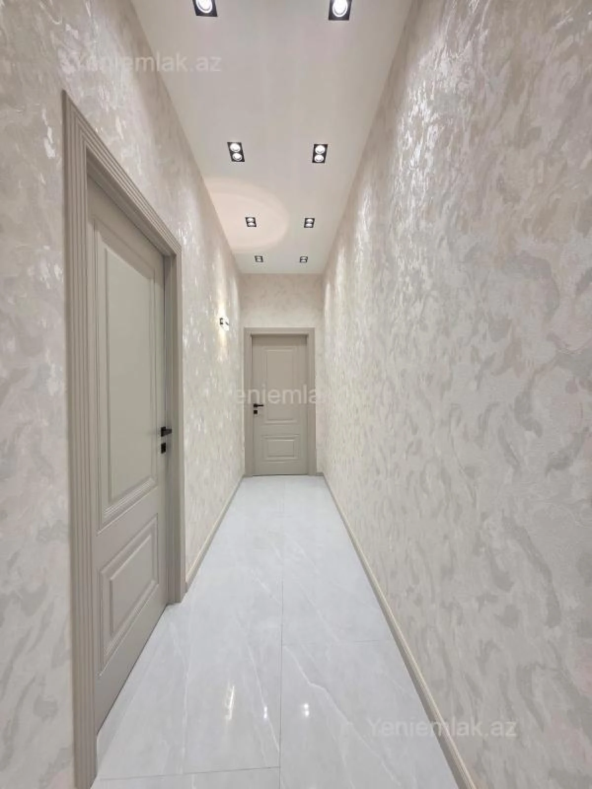 Satılır 2 otaqlı yeni tikili 80 m²