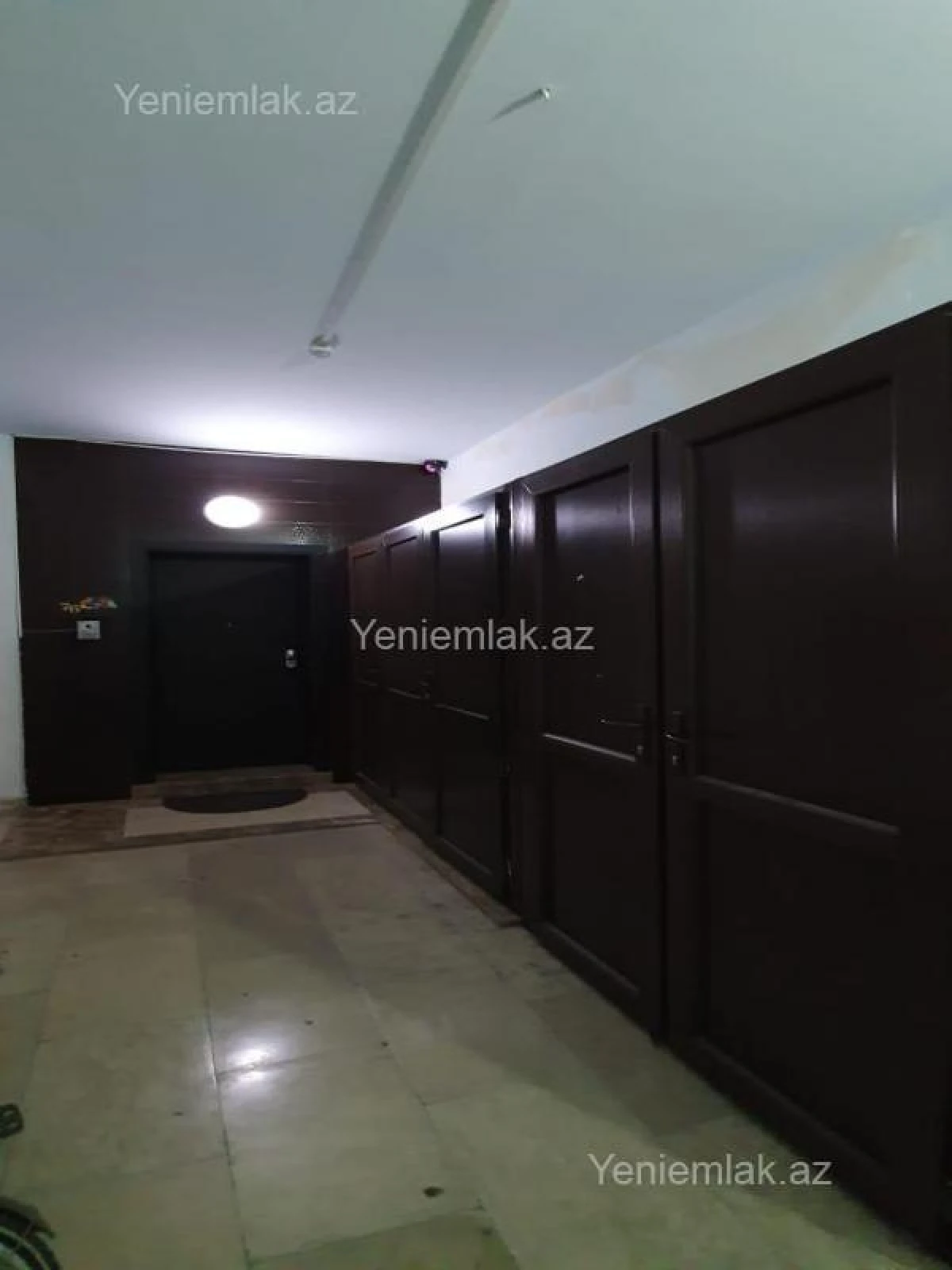 Satılır 4 otaqlı yeni tikili 190 m²