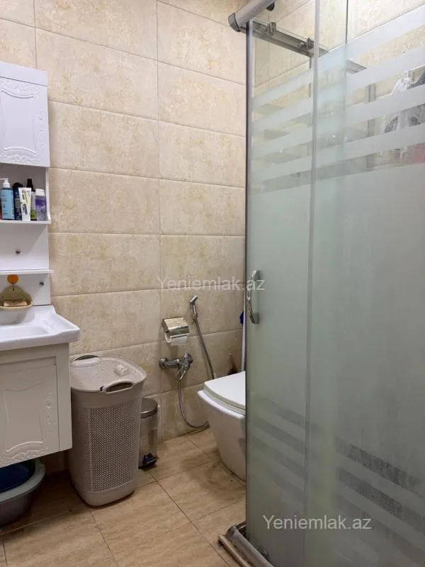 Satılır 2 otaqlı yeni tikili 70 m²