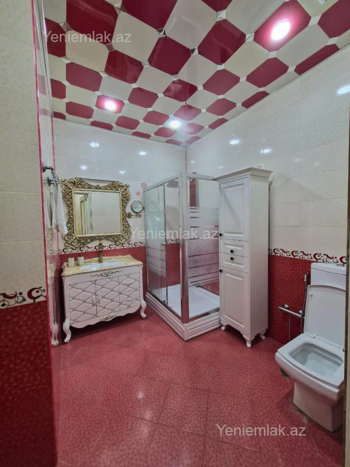 Satılır 3 otaqlı yeni tikili 150 m²