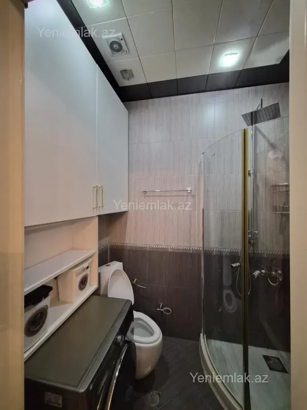 Satılır 3 otaqlı yeni tikili 150 m²