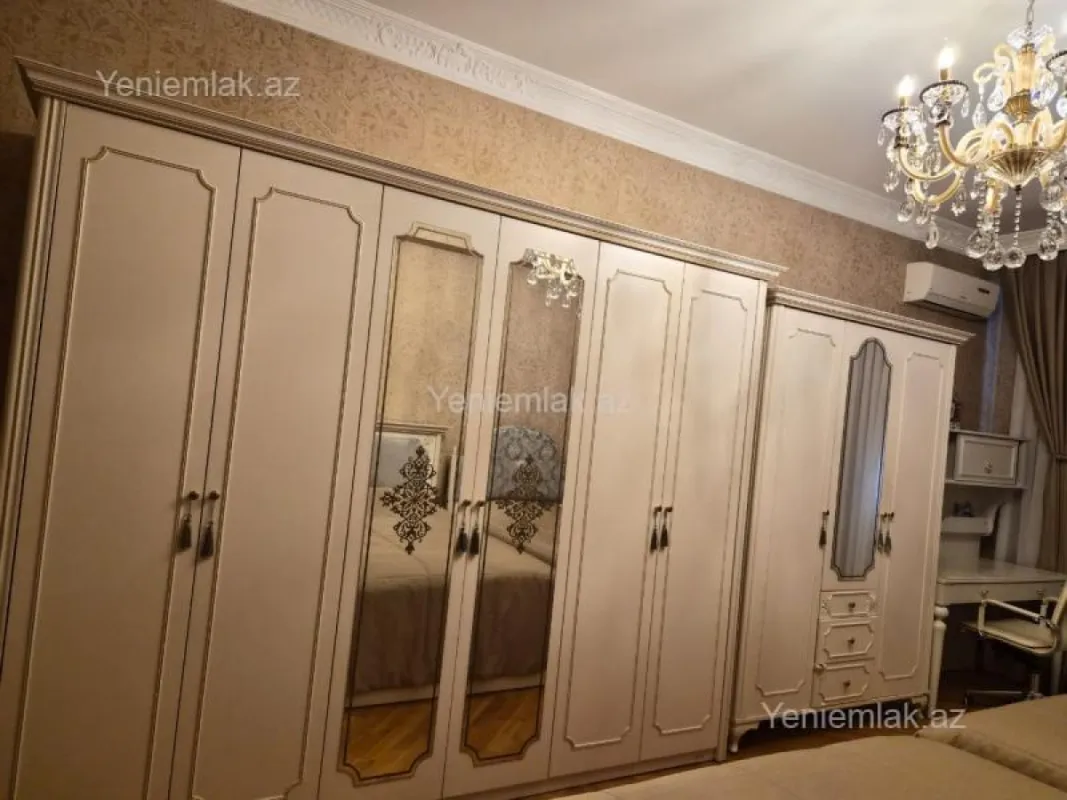 Satılır 3 otaqlı yeni tikili 150 m²