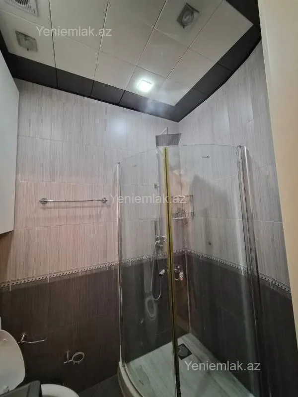 Satılır 3 otaqlı yeni tikili 150 m²