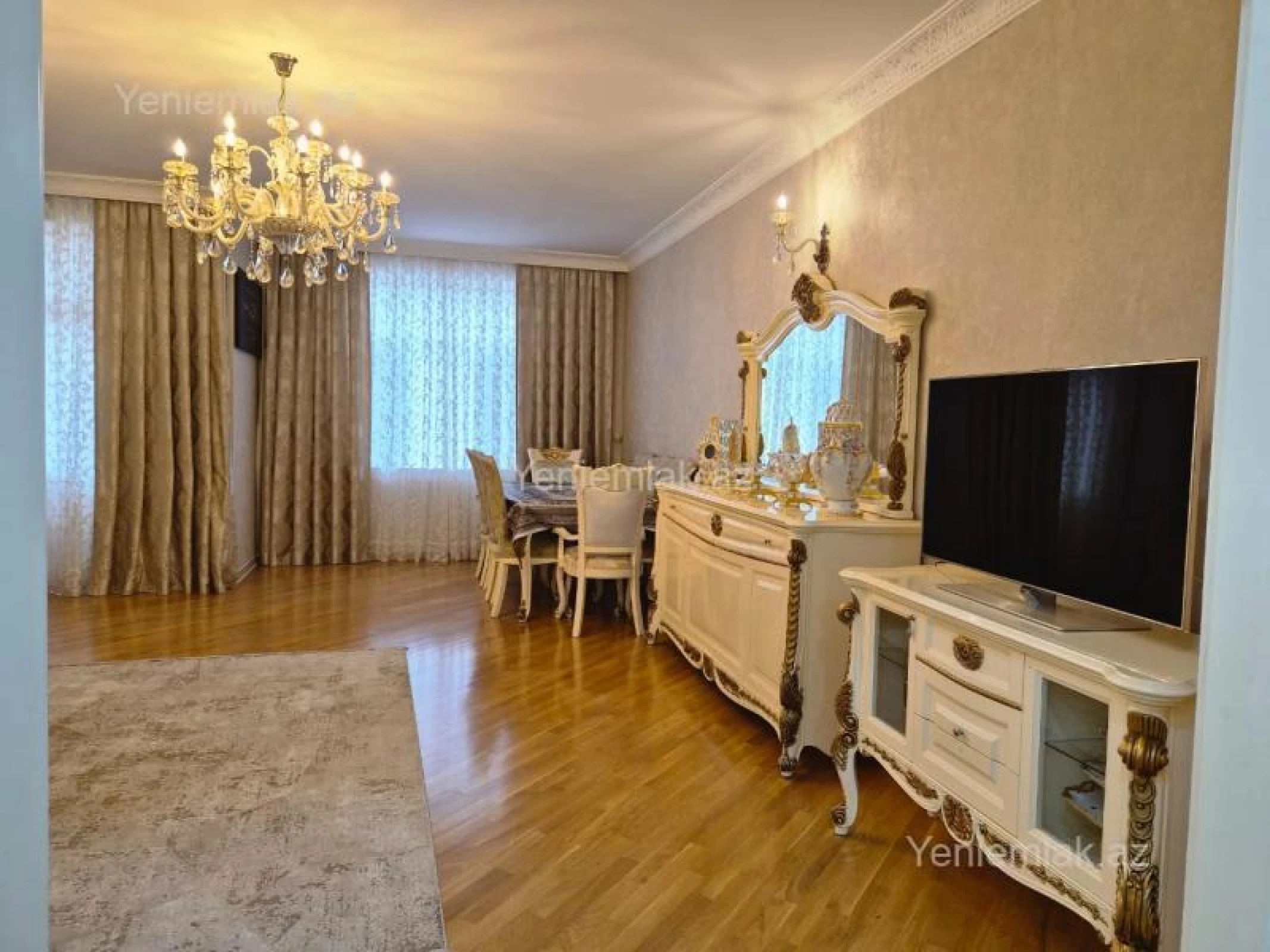 Satılır 3 otaqlı yeni tikili 150 m²