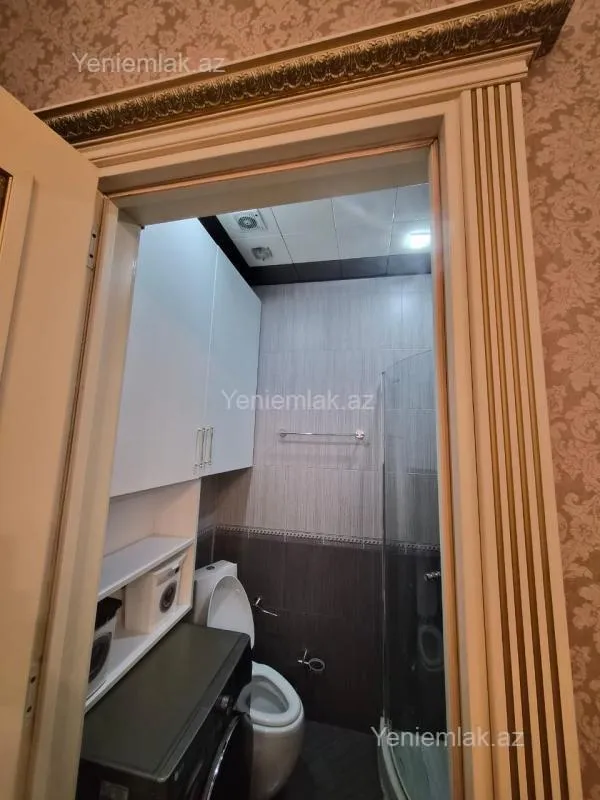 Satılır 3 otaqlı yeni tikili 150 m²