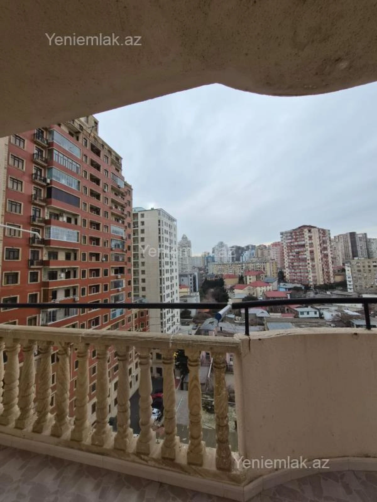 Satılır 3 otaqlı yeni tikili 150 m²