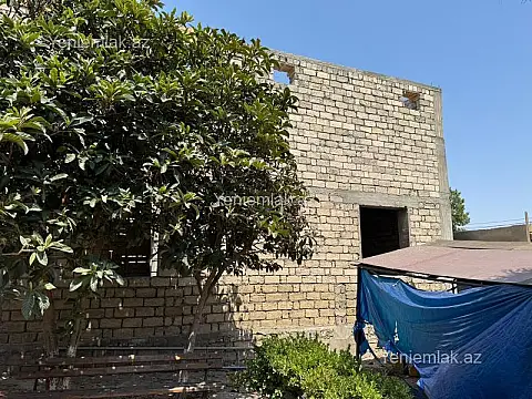 Satılır 4 otaqlı həyət evi 80 m²