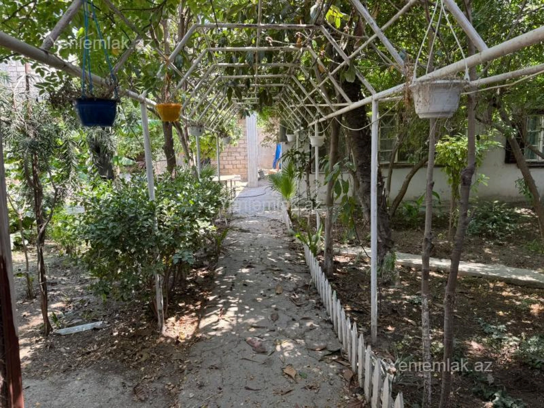 Satılır 4 otaqlı həyət evi 80 m²