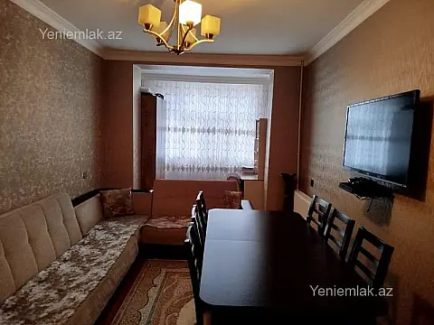 Satılır 3 otaqlı köhnə tikili 70 m²