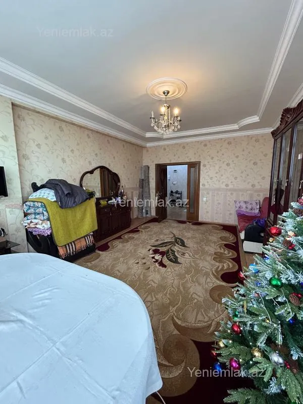 Satılır 3 otaqlı yeni tikili 110 m²