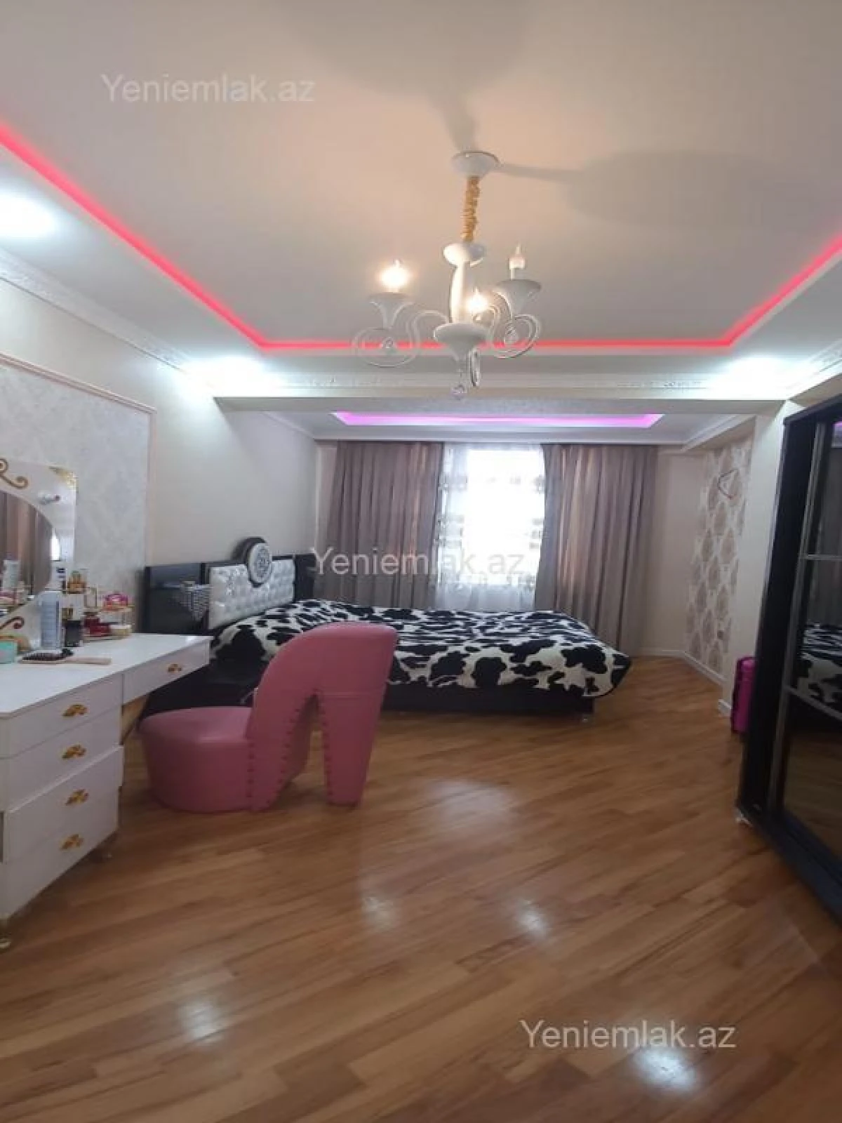 Satılır 4 otaqlı yeni tikili 164 m²