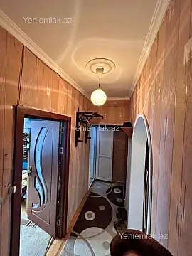 Satılır 3 otaqlı köhnə tikili 74 m²