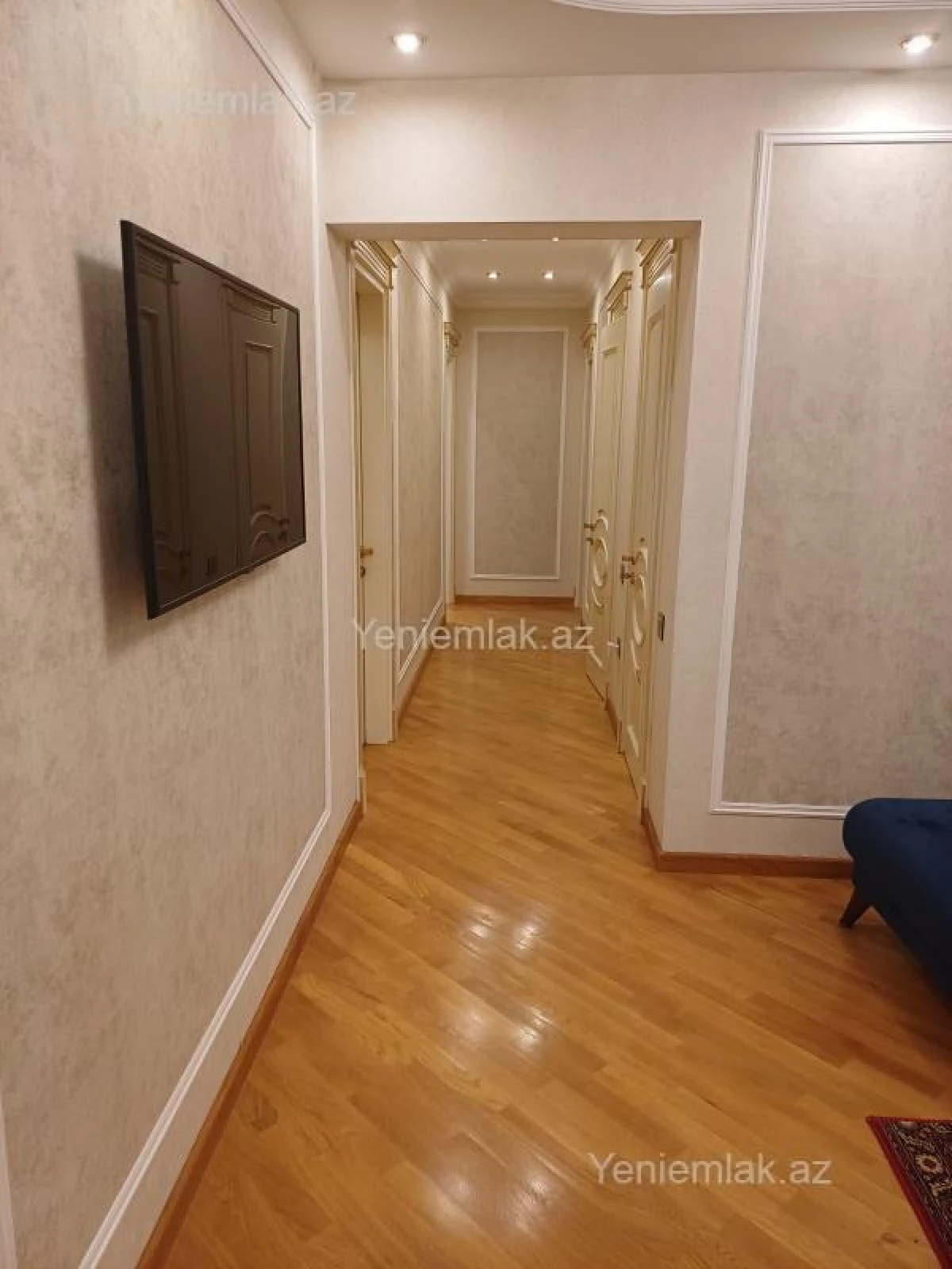 Satılır 3 otaqlı yeni tikili 140 m²