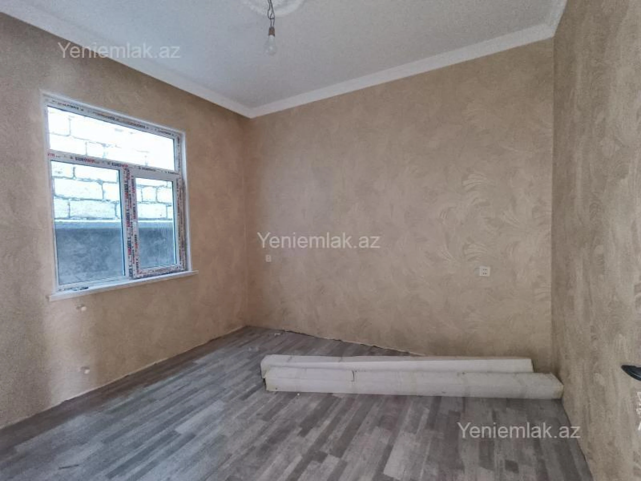 Satılır 3 otaqlı həyət evi 80 m²