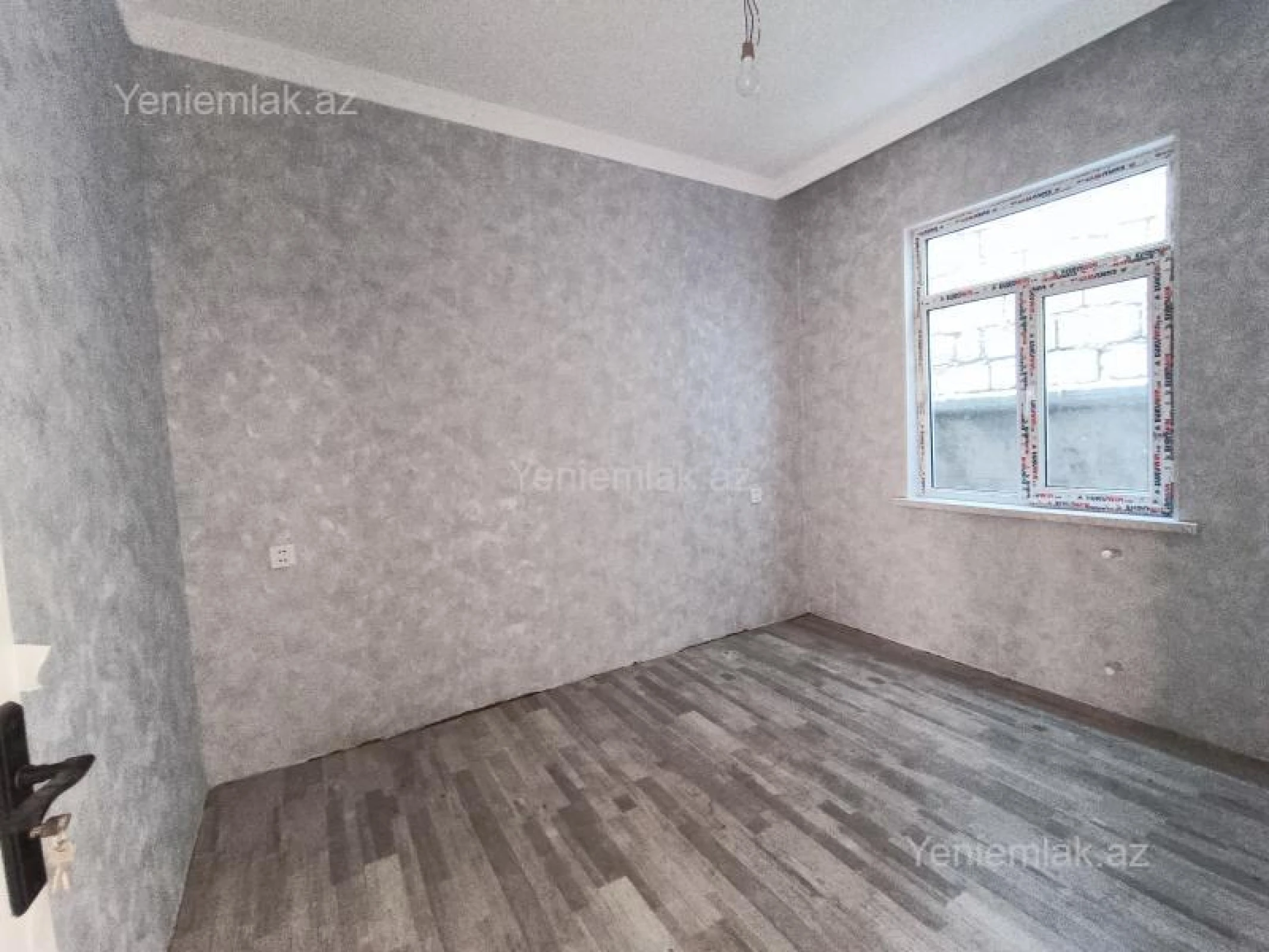 Satılır 3 otaqlı həyət evi 80 m²