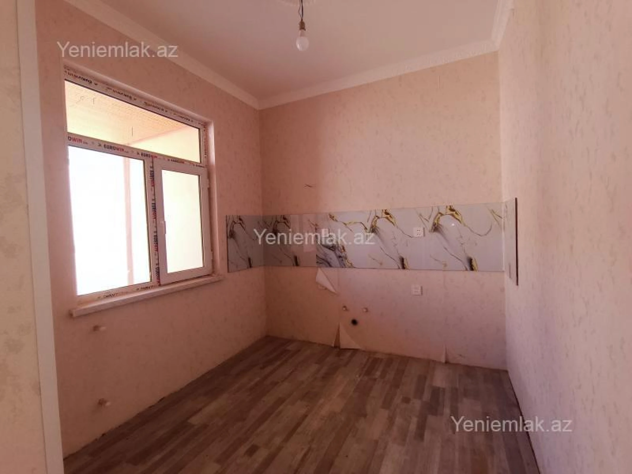 Satılır 3 otaqlı həyət evi 80 m²