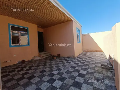 Satılır 3 otaqlı həyət evi 80 m² — Xırdalan 3 otaq 80.00 m²