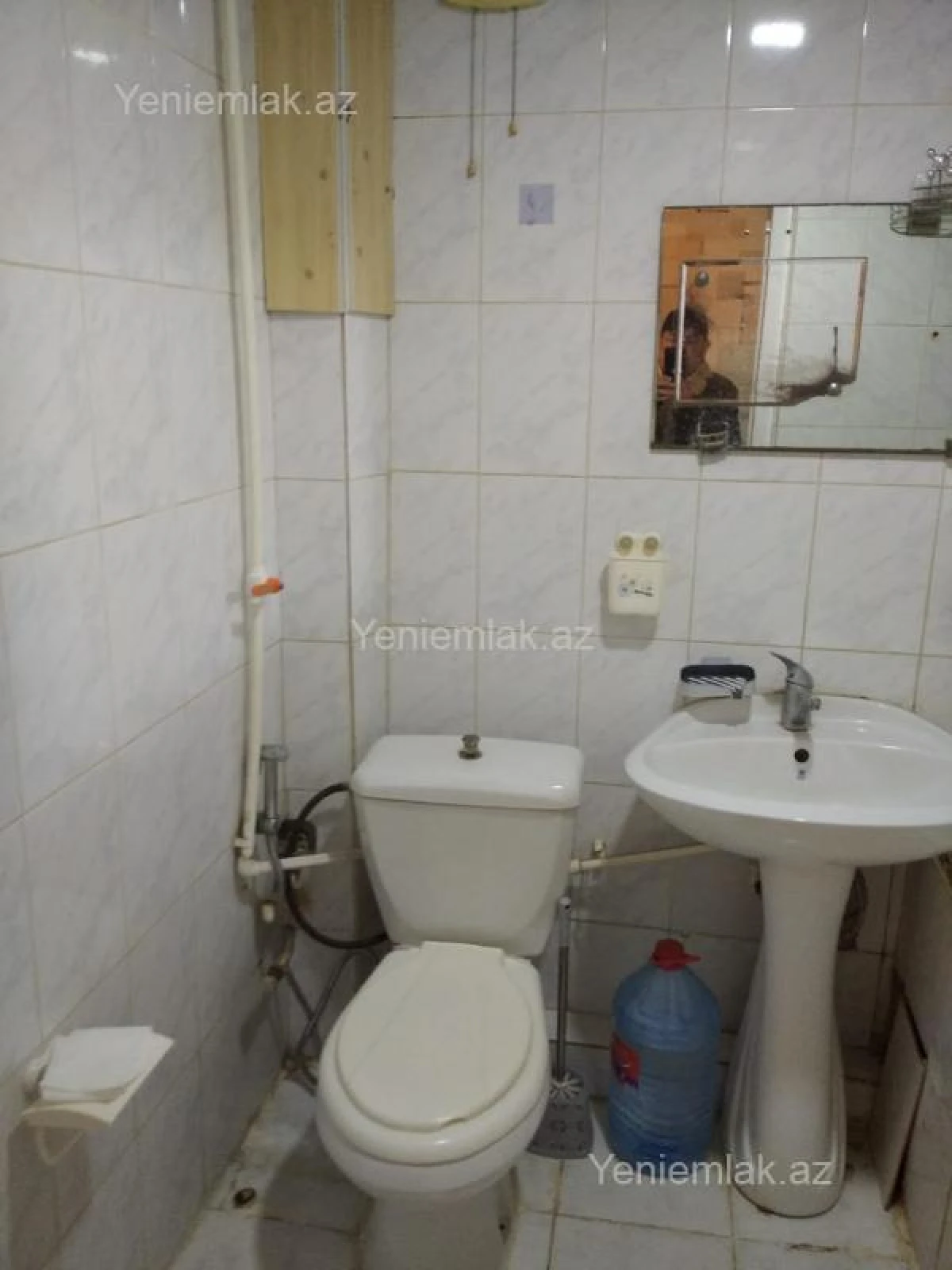 Satılır 1 otaqlı köhnə tikili 37 m²